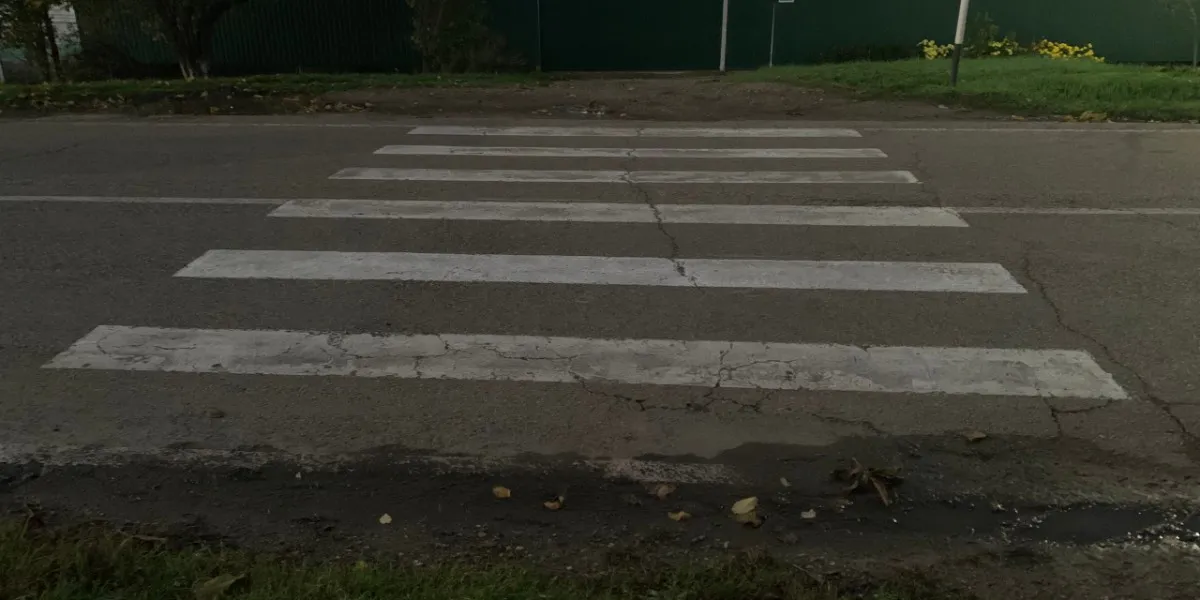 В мкр. Ахуны забыли о безопасности пешеходов в угоду автомобилистам
