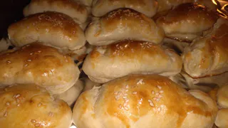 Пока закипает чайник - пирожки уже на столе: самый легкий рецепт вкуснятины и никаких дрожжей