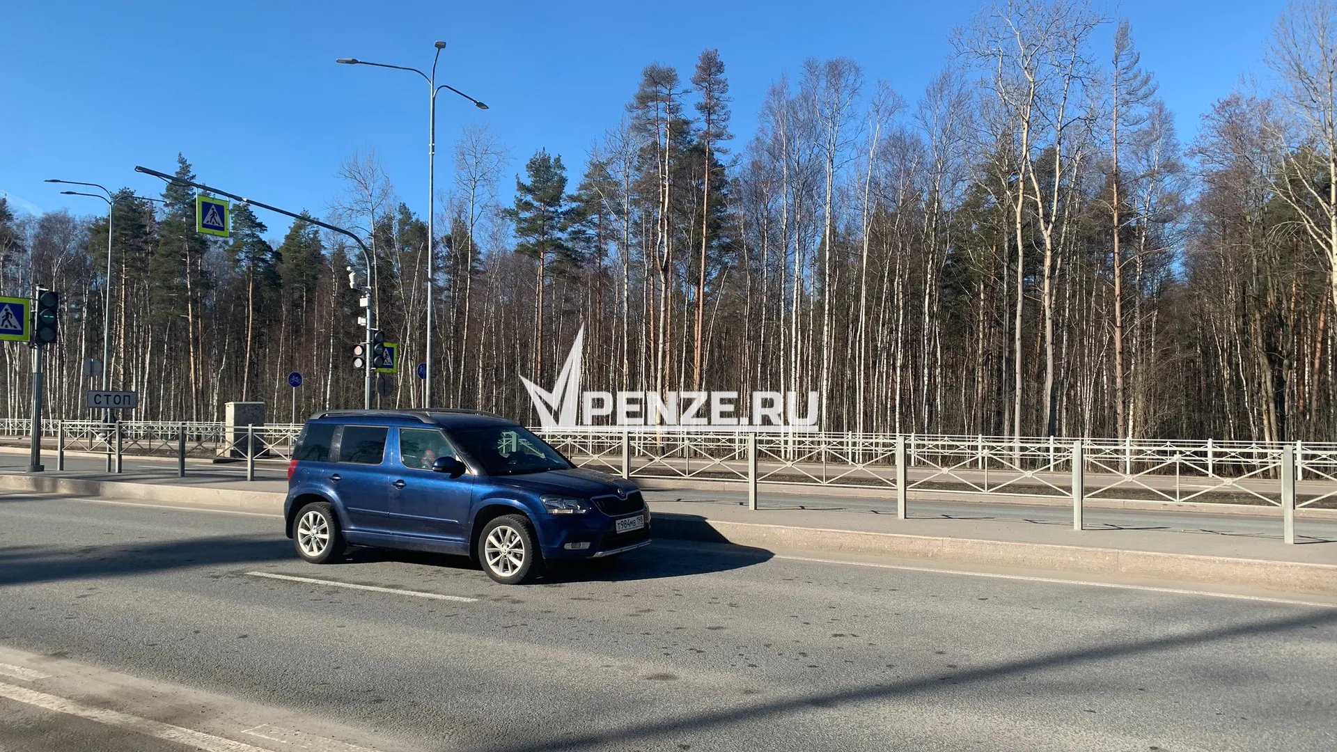 Олег Мельниченко дал полтора месяца на ремонт дороги в микрорайоне Заря
