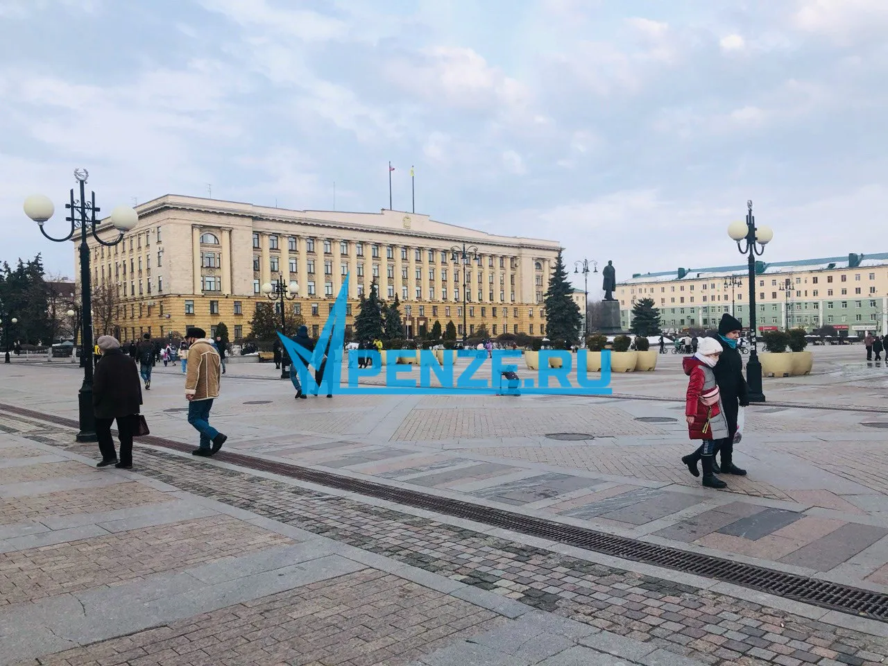 Число жителей Пензенской области, находящихся в сложном материальном положении, уменьшилось