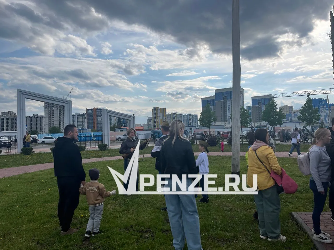 Поздравление губернатора с Днем защиты детей