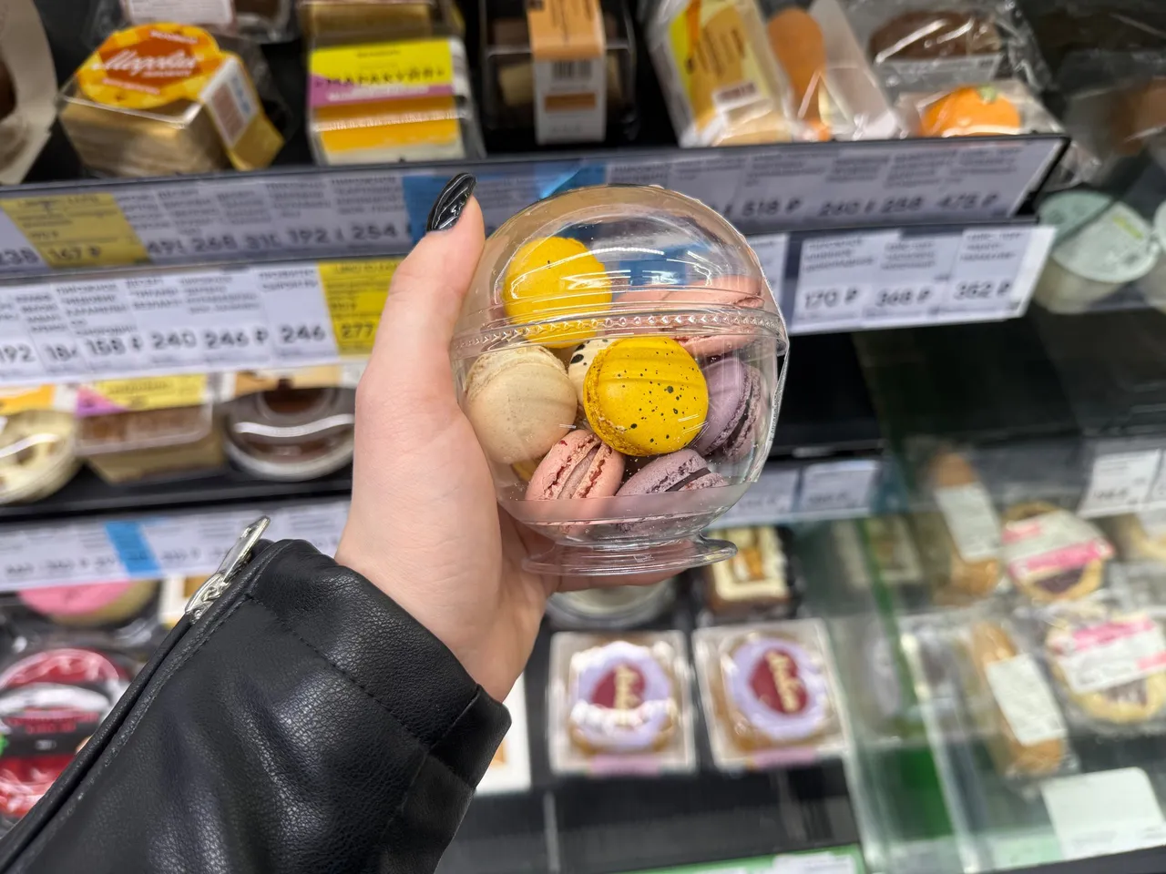 Ученые назвали самый полезный сладкий продукт: не мёд, не финики и в два раза полезнее инжира