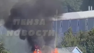 На улице Ключевой в Пензе из пожара спасли человека