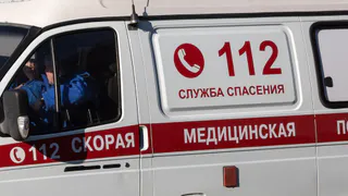 В Пензе из ока многоэтажки выпала молодая девушка