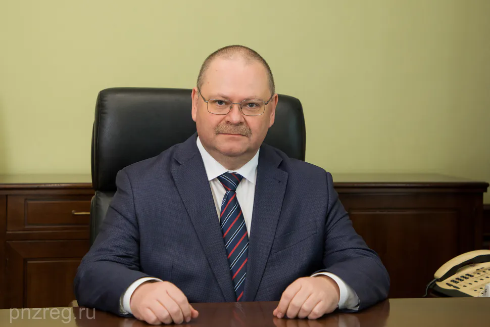 Олег Мельниченко поздравил жителей региона с Днем машиностроителя
