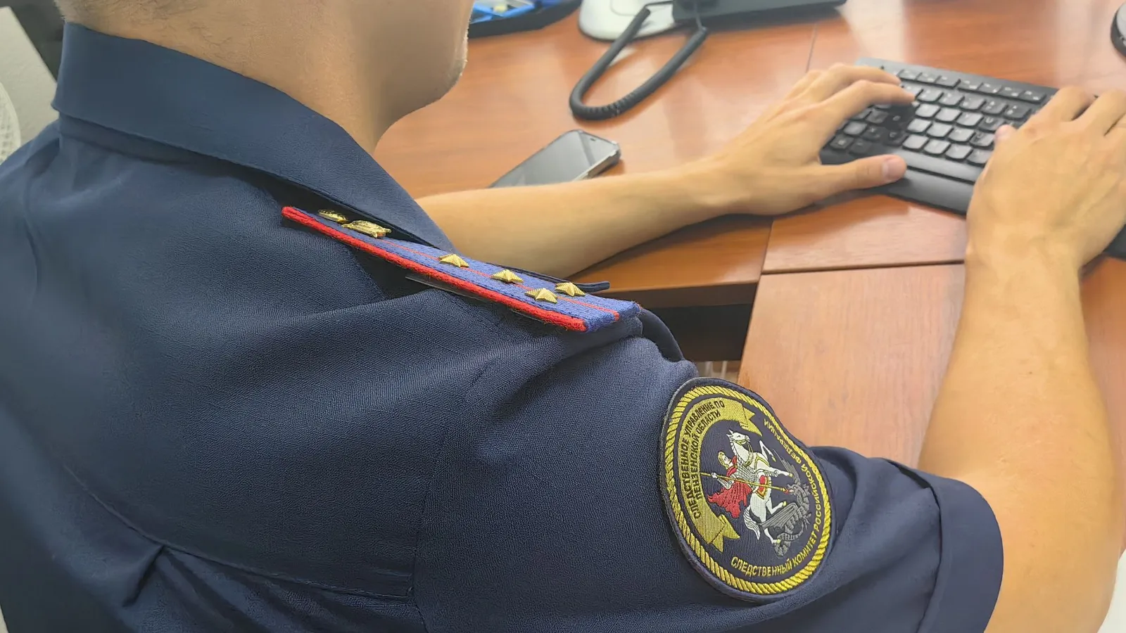 В Пензе осудят мужчину за похищение телефона у подростка