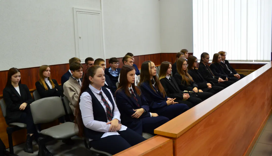 В Пензе старшеклассники узнали, как стать судьёй
