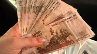 Житель Нижнеломовского района отдал своей сожительнице украденные деньги, которые он якобы заработал