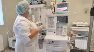 Новый наркозно-дыхательный аппарат поставили в роддом Кузнецкой детской больницы