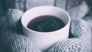 90% покупателей берут этот кофе в магазине — а потом жалуются на вкус: вот на что стоит обращать внимание