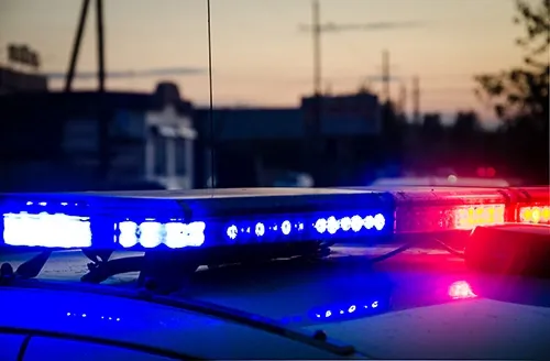 В Пензе в салоне троллейбуса упала пенсионерка