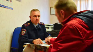 В Пензенской области мужчина вырвал деньги из рук соседа и убежал