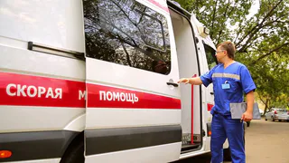 В Кузнецке 64-летний водитель был госпитализирован после аварии
