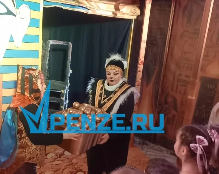 В Чемодановском центре культуры, досуга и спорта для детей организовали сказочное камерное шоу «Египетский Новый год»
