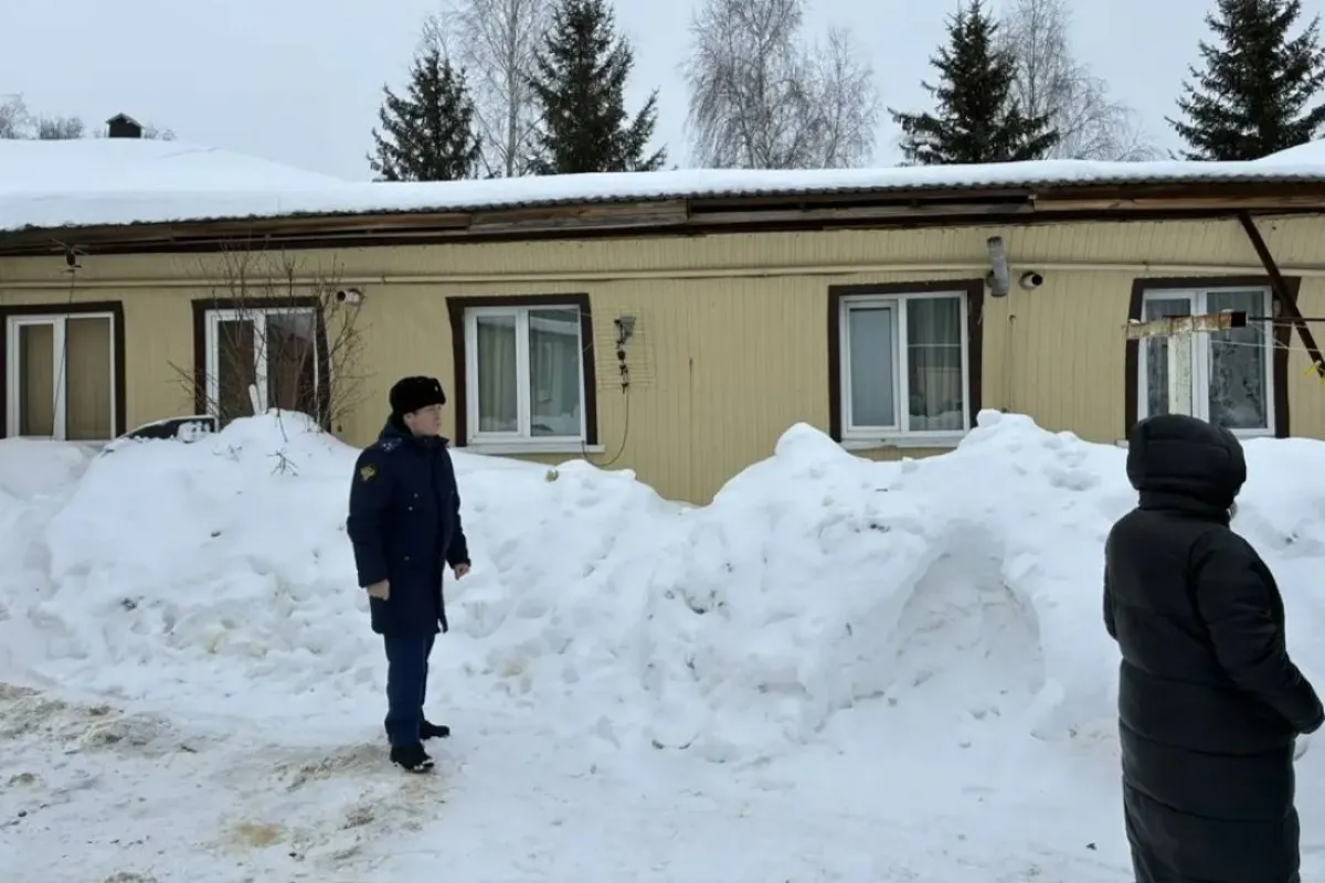В Сурске прокуратура проверяет обрушение крыши дома