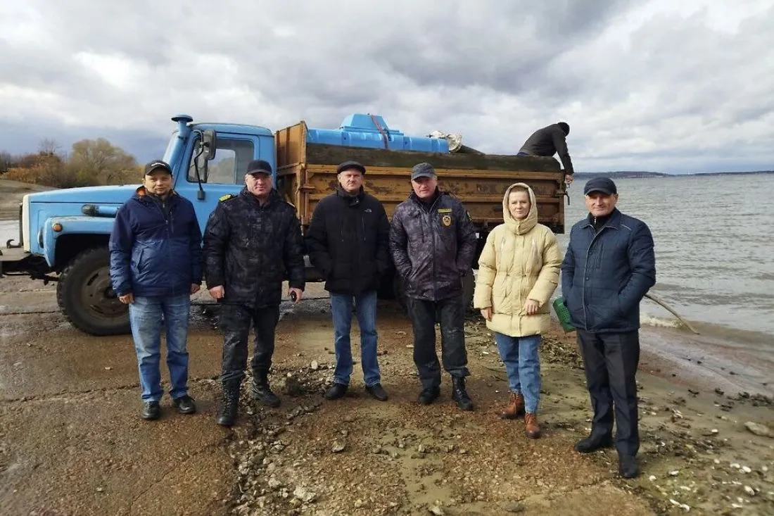 В Сурское водохранилище выпустили 52 тысячи толстолобиков