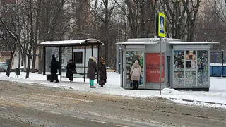 Глава Кузнецка был вынужден развозить пассажиров с остановки лично
