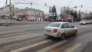 Можно ли ездить днём с габаритами вместо ближнего света фар и дневных ходовых огней - запомните это раз и навсегда