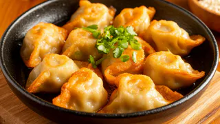Взбиваем кефир с майонезом — и через 13 минут гора вкуснятины к чаю готова: домашние уплетают, только за ушками трещит